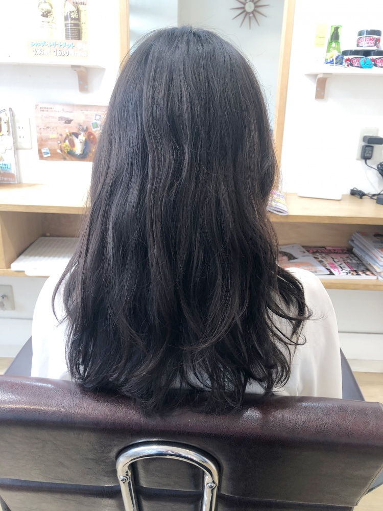 ミディアム レイヤー ウルフ 年夏 ミディアムレイヤーの髪型 ヘアアレンジ 人気順 ホットペッパービューティー ヘアスタイル ヘアカタログ